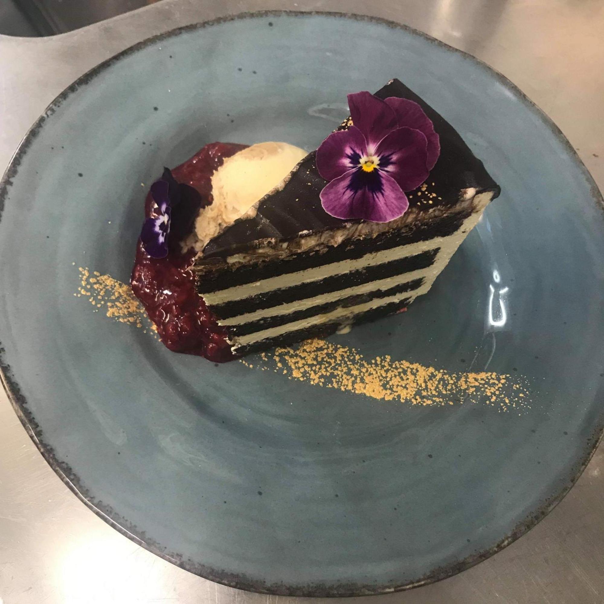 Talisman Hotel & Restaurant كاتيكاتي المظهر الخارجي الصورة